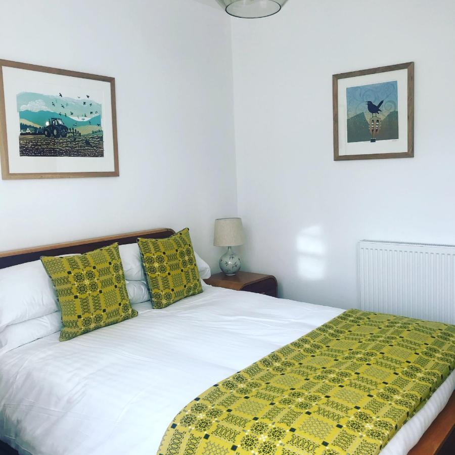 Llety Brynawel Guest House Pennal Extérieur photo